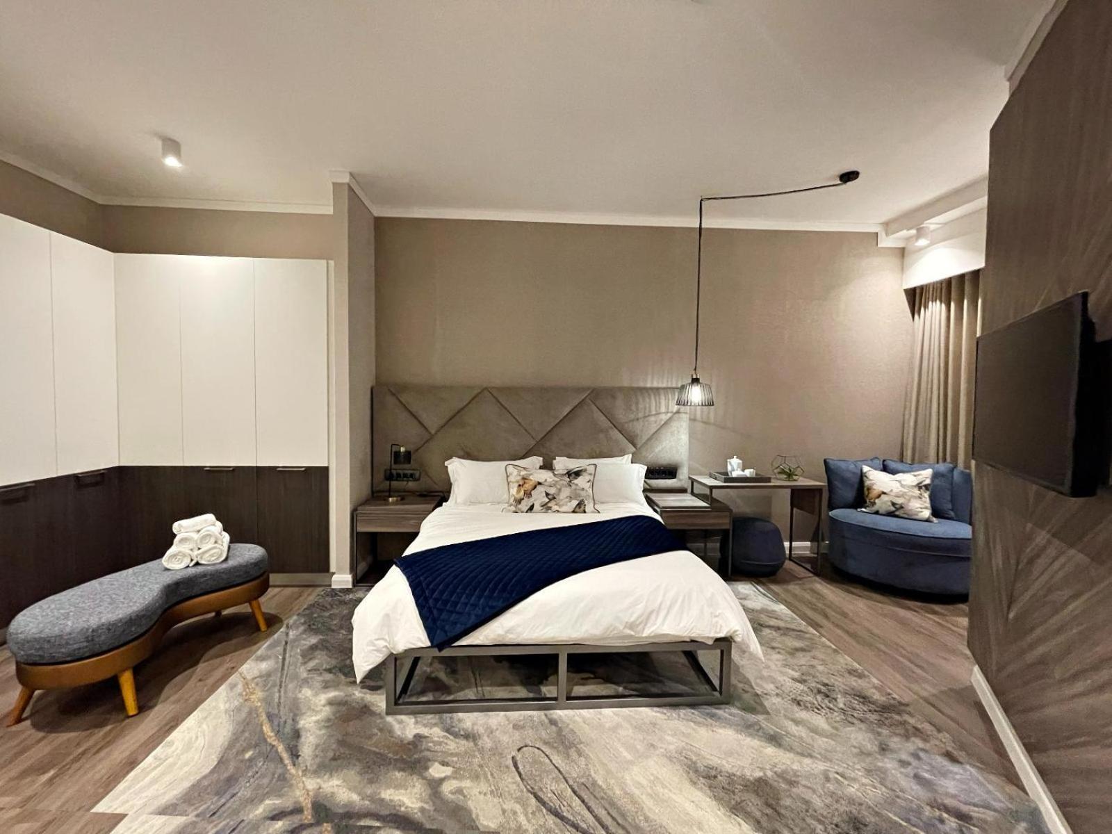 Menlyn Maine Luxury Rentals Претория Номер фото