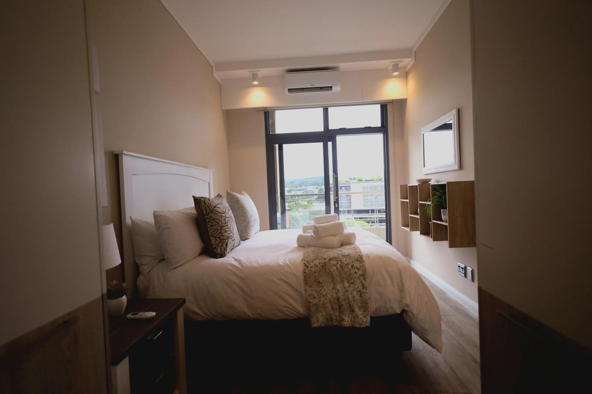 Menlyn Maine Luxury Rentals Претория Экстерьер фото